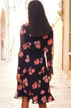 Black & Pink Floral Print Wrap Front Dress -MIDI Clothing Shop 0ea12e3ff8f2ba2ec1111f2bd68533db6e3f3ef9