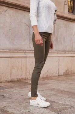 Khaki Green Perfect Skinny Jeans -MIDI Clothing Shop 201dd998f770f5b2e8d217b0521b20d5a810926b
