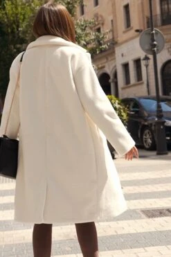 Ivory Relaxed Fit Longline Faux Fur Coat 21 Ivory Relaxed Fit Longline Faux Fur Coat -MIDI Clothing Shop 20a65e27065f499d5b16877a81a5d8d8fca2be67