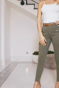 Khaki Green Zip Detail Cargo Skinny Jeans -MIDI Clothing Shop 64f9bca67fcfa76268814f985774918acd419fa2