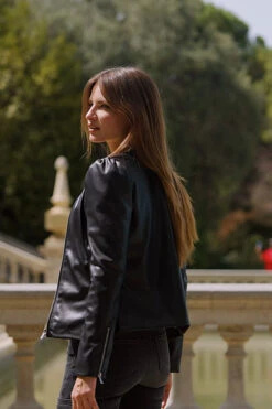 Black Faux Leather Puff Sleeve Jacket -MIDI Clothing Shop 70b8fca377832665bb5e704baf5e26d4bbaf8f31