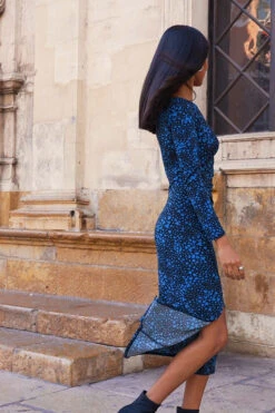 Blue & Black Heart Print Ruched Front Midi Jersey Dress -MIDI Clothing Shop 8b055f5b03ab9f636b9f73e0812122b8ceda8640