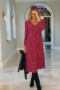 Pink & Black Animal Print Fit & Flare Midi Dress -MIDI Clothing Shop 8c0926bc80b168653ca71ccd683f26d8c9af8cf6