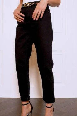 Black Girlfriend Jeans -MIDI Clothing Shop d8cd69c9198a87c3e5ab74ca93b9a5b0ee55e7d3