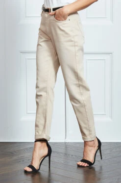 Ecru Girlfriend Jeans -MIDI Clothing Shop s107 girlfriend jean 022