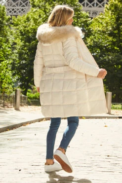 Cream Faux Fur Trim Luxe Longline Padded Coat -MIDI Clothing Shop web 04 s20ow009nl s21tk375nl a20bd002be 122