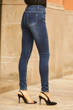 Grace Dark Indigo Skinny Jeans -MIDI Clothing Shop web 09 a20ow051bk 137