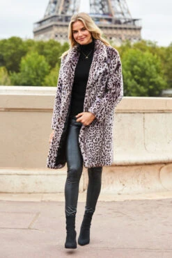 Cheetah Print Faux Fur Coat -MIDI Clothing Shop web 210910 sosandarday5paris62335 2