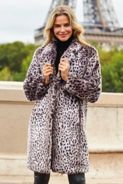 Cheetah Print Faux Fur Coat -MIDI Clothing Shop web 210910 sosandarday5paris62565 2