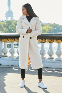 Cream Super Cosy Longline Borg Coat -MIDI Clothing Shop web 25 a21ow001nl a21fw042bk 058 2