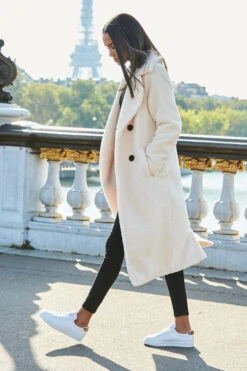 Cream Super Cosy Longline Borg Coat -MIDI Clothing Shop web 25 a21ow001nl a21fw042bk 098 2