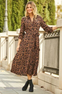 Leopard Print Midi Shirt Dress With Belt -MIDI Clothing Shop web 28 a21dw038 000186 1