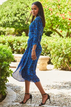 Cobalt Blue Animal Print Ruched Sleeve Midi Wrap Dress -MIDI Clothing Shop web 06 a22dw031blan 069