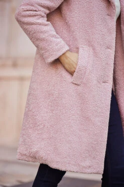 Soft Pink Super Cosy Borg Coat -MIDI Clothing Shop web 07 s23ow021pk0020 194rt