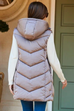 Taupe Padded Gilet With Pockets -MIDI Clothing Shop web 18 s23ow050bn0003 204