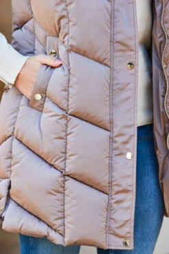 Taupe Padded Gilet With Pockets -MIDI Clothing Shop web 18 s23ow050bn0003 226