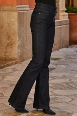 Dark Indigo Button Front Kick Flare Jeans -MIDI Clothing Shop web 19 sa17or01pk0013 s23tj012bk0001 a22bd024io005w 302