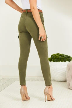 Khaki Green Zip Detail Cargo Skinny Jeans -MIDI Clothing Shop web 210302 sosandar hatfield 2 s21dt009be0010 085