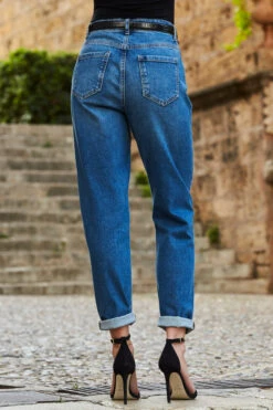 Mid Blue Slim Leg Mom Jeans -MIDI Clothing Shop web 22 s22tj189bk0001 s20bd004be0010 053
