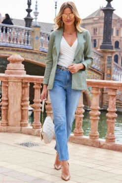 Sage Green Luxe Leather Blazer -MIDI Clothing Shop web 2303 101 a21ol006gn0005 s22bd010dm001w 101 077