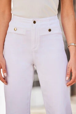 White Wide Leg Jeans With Gold Button Detail -MIDI Clothing Shop web 2304 60 23bd033we0001 s23tj104whsp01 60 203 1