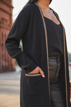 Black Longline Cardigan With Luxe Chain Trim -MIDI Clothing Shop web 2307 107 s23tk979bk0001 107 190