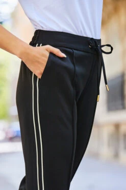 Black Striped Detail Tapered Trousers -MIDI Clothing Shop web 2308 101 a23le036bk0001 101 265