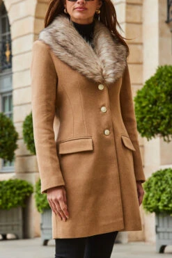 Camel Faux Fur Collar Coat -MIDI Clothing Shop web 2308 55 a23ow016bn0002 55 329