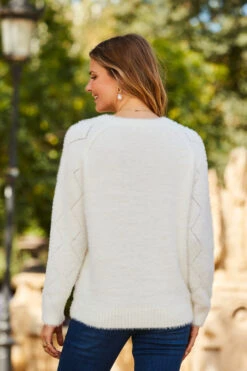 Cream Pointelle Pearl Embellished Jumper -MIDI Clothing Shop web 2309 08 a23op004eu0001 a23tk183nl0001 a21bd004in0007 08 179