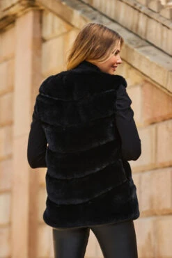 Black Luxe Faux Fur Gilet -MIDI Clothing Shop web 2309 11 a23ow020bk0001 a19tk090bk0001 s21bd014bk0001 11 253