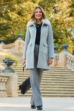 Light Grey Button Detail Coat With Faux Fur Collar 13 Light Grey Button Detail Coat With Faux Fur Collar -MIDI Clothing Shop web 2309 144 a23ow015gy0003 144 091