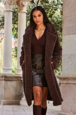 Mocha Super Cosy Borg Coat -MIDI Clothing Shop web 2309 163 s23tk655pt0004 s23sl005pt0004 163 175 rt
