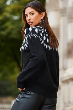 Black & White Embellished Fair Isle Jumper -MIDI Clothing Shop web 2310 40 a23tk113bk0001 s23bp001bk0001 40 101