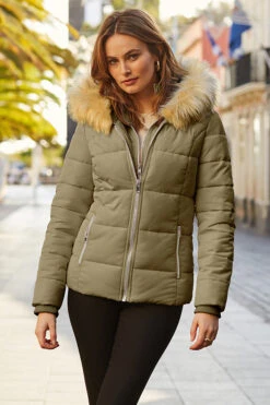 Khaki Green Faux Fur Trim Luxe Padded Coat With Silver Zip Pockets 16 Khaki Green Faux Fur Trim Luxe Padded Coat With Silver Zip Pockets -MIDI Clothing Shop web 23 s20ow012we 153 khaki rt
