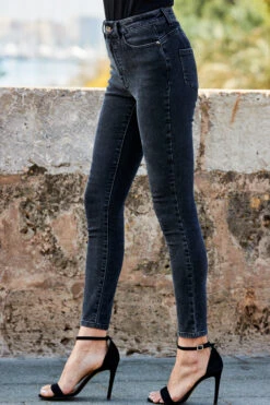 Charcoal Grey Sculpting Skinny Jeans -MIDI Clothing Shop web 32 a19ol004pk0020 s22tk617pk0020 a21bd095gy0001 398