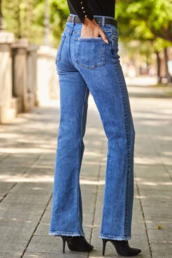 Mid Blue Raw Hem Kick Flare Jeans -MIDI Clothing Shop web 34 a22bd015be0010 s22ow024rd0017 297
