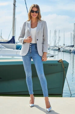 Light Wash Button Front Skinny Jeans -MIDI Clothing Shop web 36 s22ow999gy0014 202 1