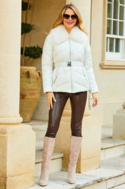 Ivory Faux Fur Collar Padded Coat -MIDI Clothing Shop web 44 s23ow014nl0006 009 1