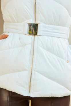 Ivory Faux Fur Collar Padded Coat -MIDI Clothing Shop web 44 s23ow014nl0006 156 1