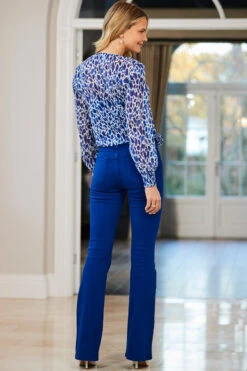 Cobalt Blue Kick Flare Jeans -MIDI Clothing Shop web 47 a22bd023be0001 s23tw033webe02 0277