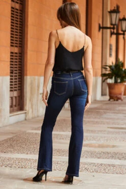 Dark Indigo Kick Flare Jeans -MIDI Clothing Shop web 66 s22ow024bk0001 214