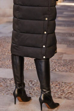 Black Longline Padded Hooded Gilet With Pockets -MIDI Clothing Shop web 84 a21ow075bk0001 a20tk008bk0001 255