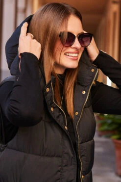 Black Longline Padded Hooded Gilet With Pockets -MIDI Clothing Shop web 84 a21ow075bk0001 a20tk008bk0001 287