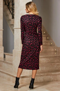 Black & Pink Fleck Print Plisse Twist Front Jersey Dress 11 Black & Pink Fleck Print Plisse Twist Front Jersey Dress -MIDI Clothing Shop web rt 04 s23dj003pimm01 102