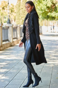 Black Longline Cardigan With Faux Fur Trim -MIDI Clothing Shop web rt 30 s21tj050blan01 121 1