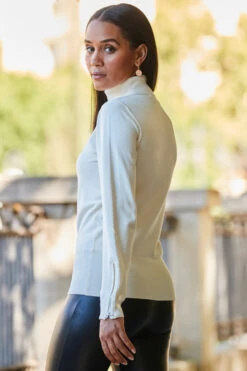 Cream Roll Neck Zip Detail Jumper -MIDI Clothing Shop web rt 31 s21bd014be0028 662